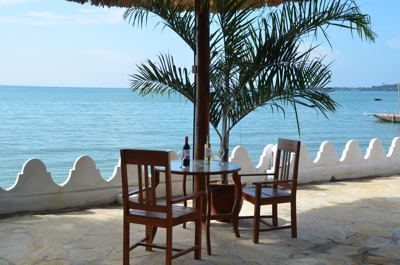 Sea View Beach Hotel Zanzibar Esterno foto